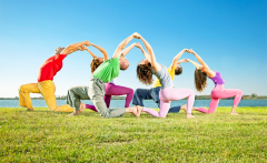 Acro Yoga Flashmob Thursday June 27 Noon to 1 PM